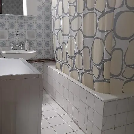 Xrisa House